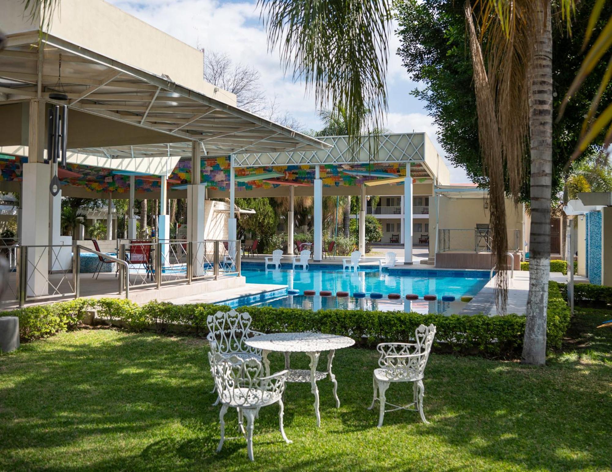 Hotel Maria Dolores Rio Verde Bagian luar foto